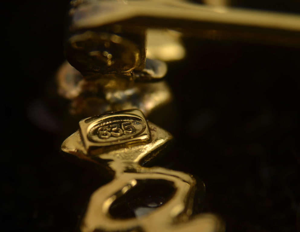 Серебряная позолоченная брошь в стиле модерн с гранатами