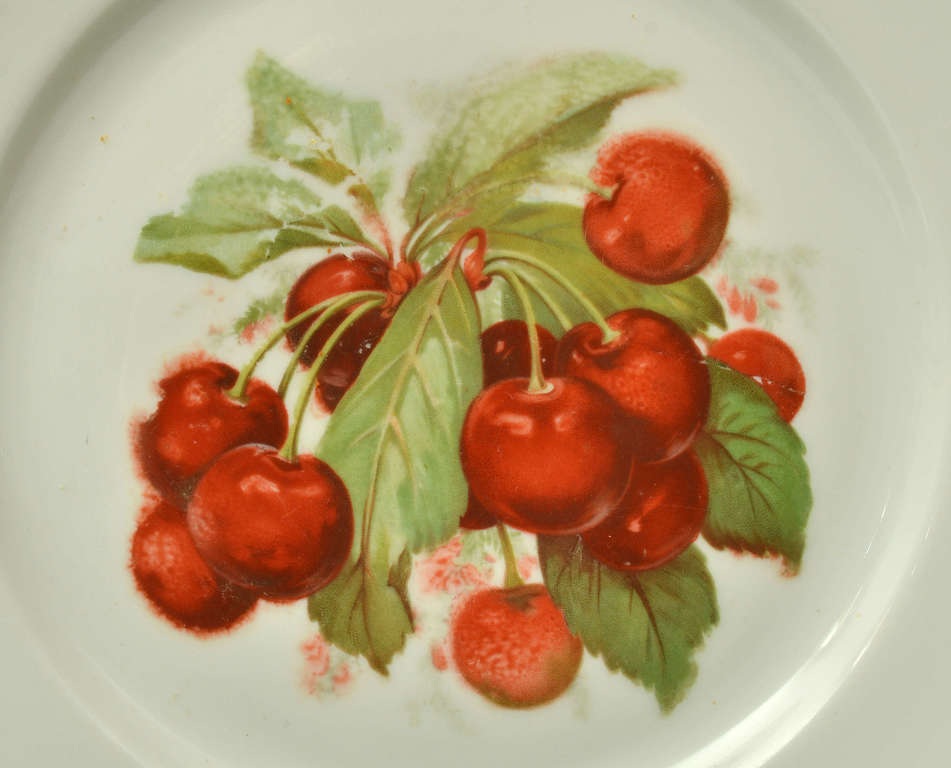 Plate with cherry pattern