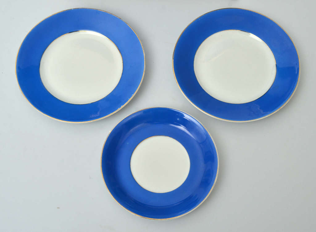 Various Kuznetsov plates 4 pcs.
