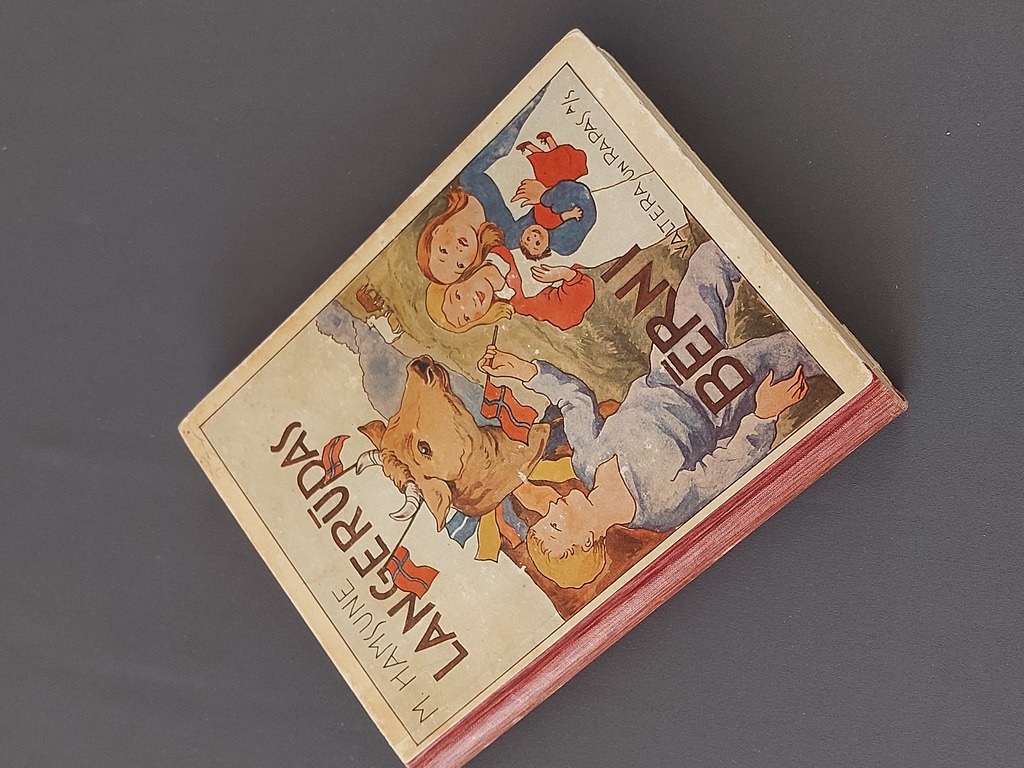M.Hamsune LANGEROUD BERRY 1937 Illustrations by H. Pecold