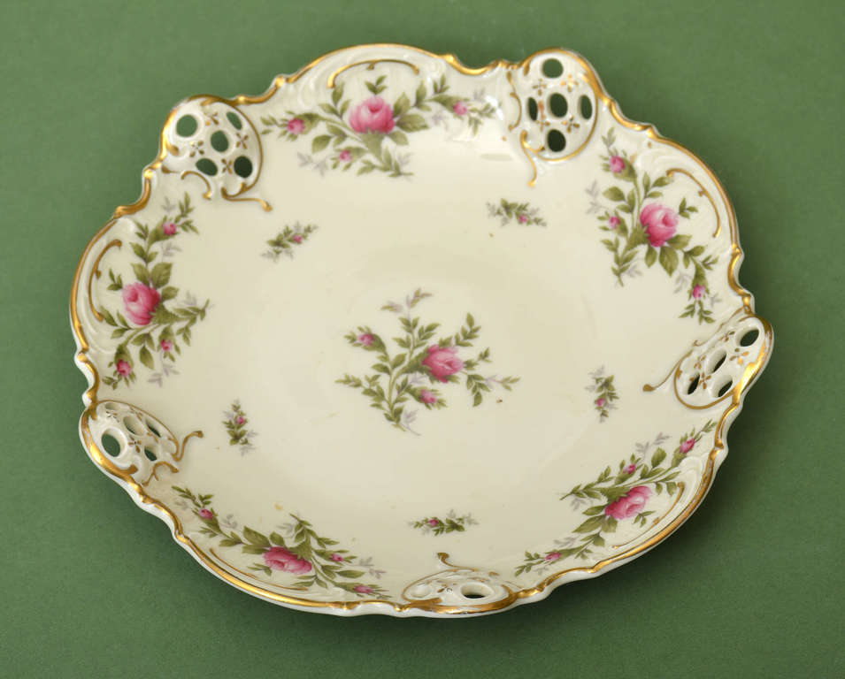 Painted porcelain decorative plate