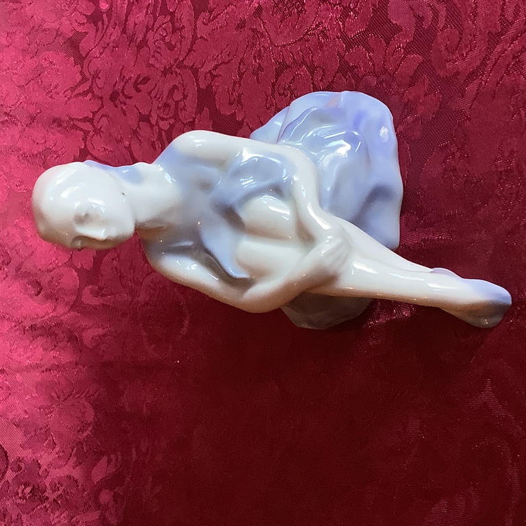 Porcelain figurine Ballerina. Riga porcelain. (Velta) author Rimma Pantsehovskaya