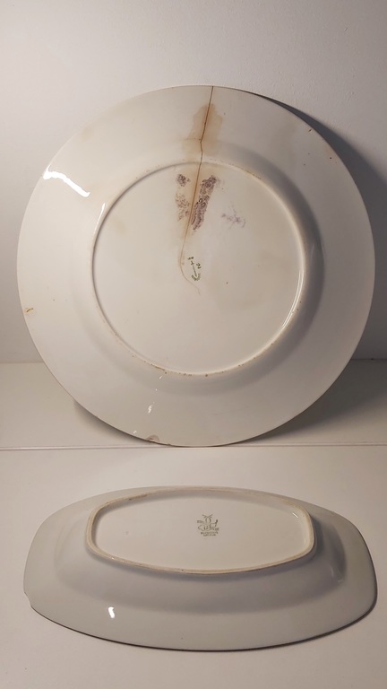 Serving plates. Kuznetsov factory. Porcelain.