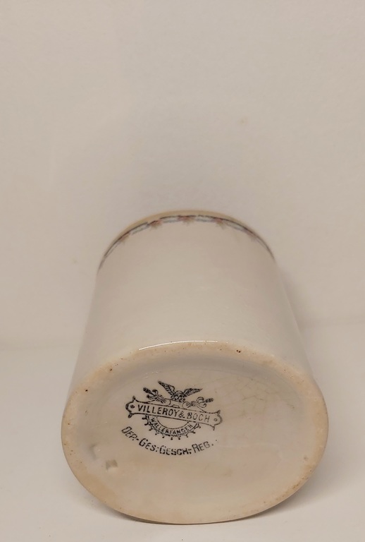 Villeroy & Boch Der Ges Gesch Reg German 19th century ceramic dish. Spice or bulk product?