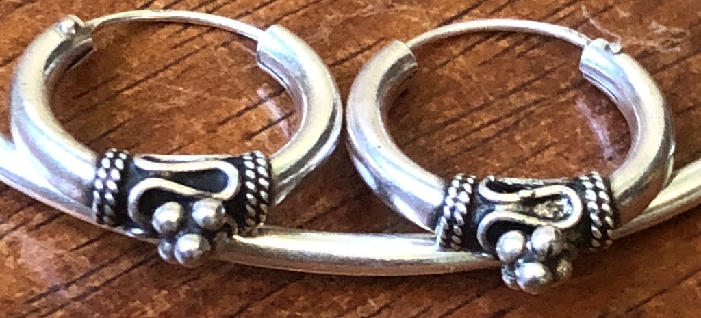 Silver bracelet with earings