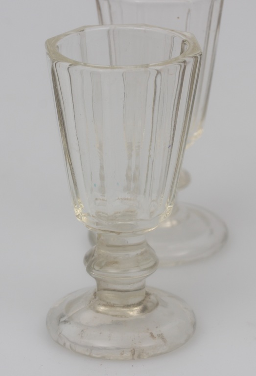 Stikla glāzītes (2 gab.)