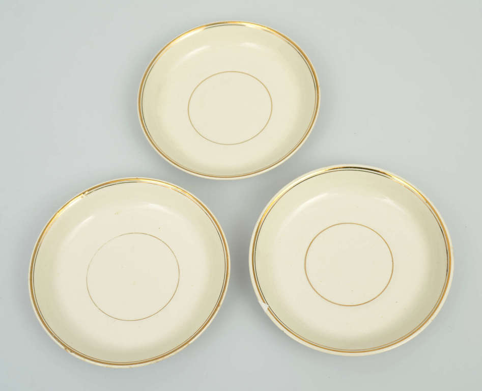 Kuznetsov porcelain saucers (3 pcs)