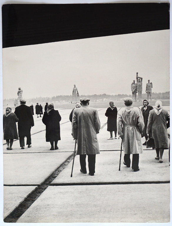 Масштабная фотосъемка - Мемориал Саласпилсского концлагеря и его посетители