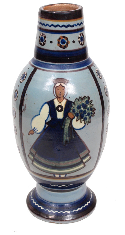 керамическая ваза - народная дочь