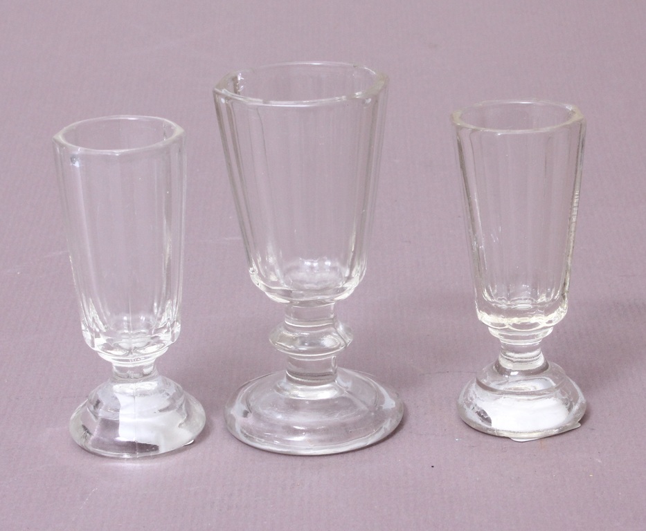 Stikla glāzītes (3 gab)