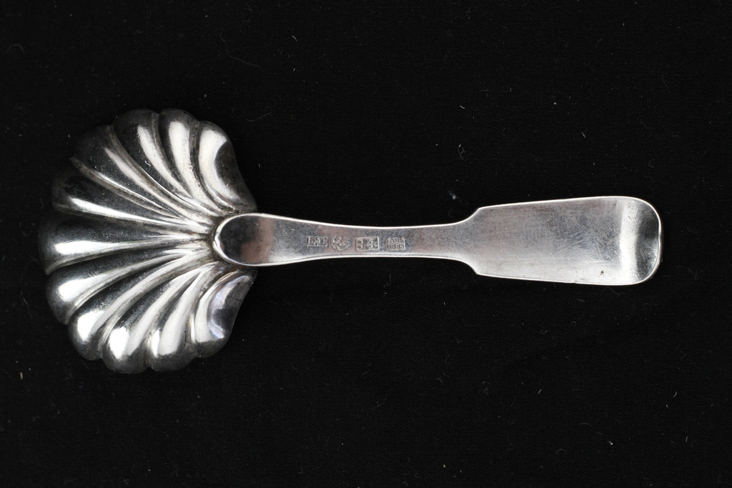 1825 silver spoon