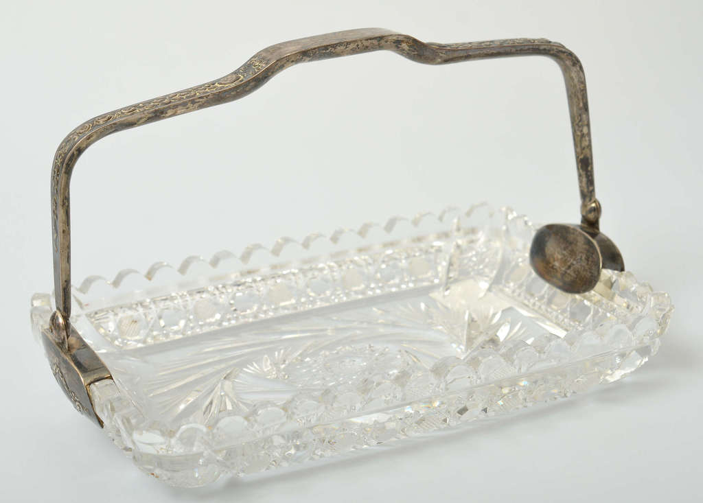Crystal candy tray with silver finish