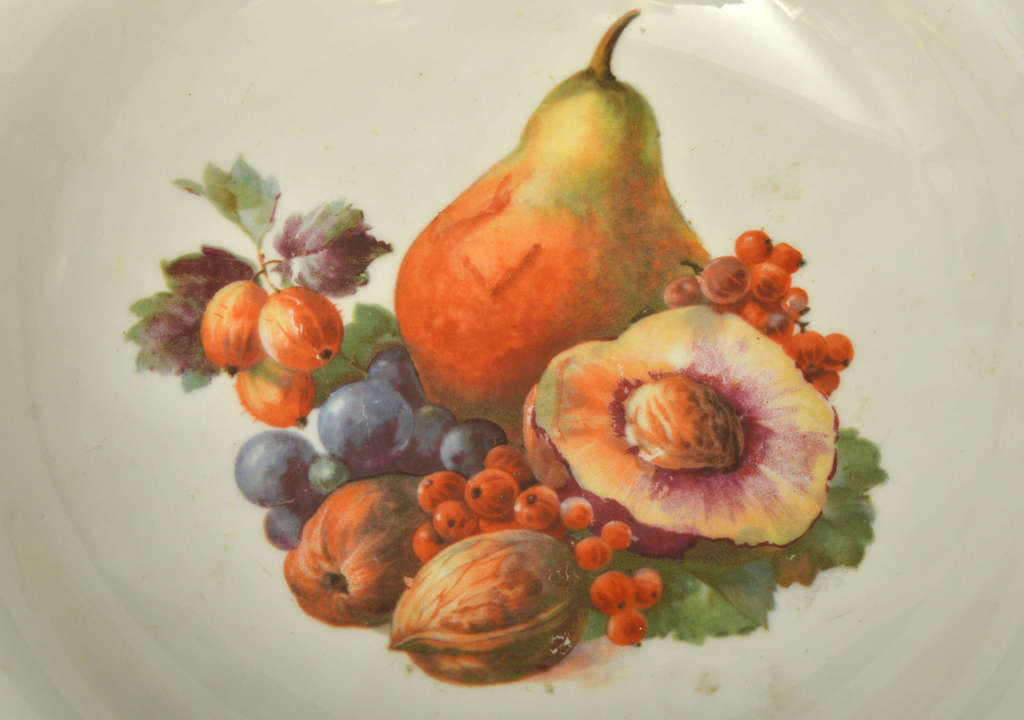 Jessen porcelain fruit bowl