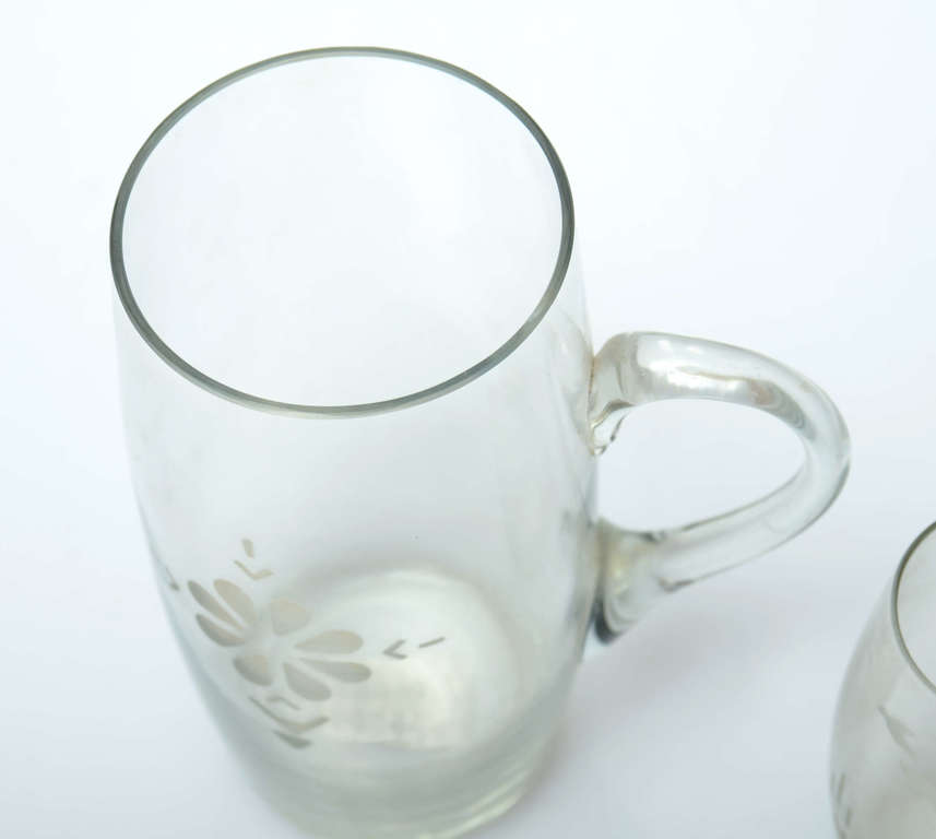 Iļģuciems glass set with a mug