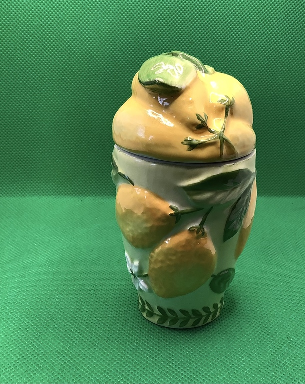 Marmalade jar, jar for Jam. Villeroy & Boch.Hand-painted. Stamp. Cupboard storage