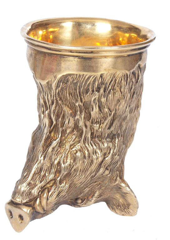 Набор позолоченных серебряных стаканов ''Охота