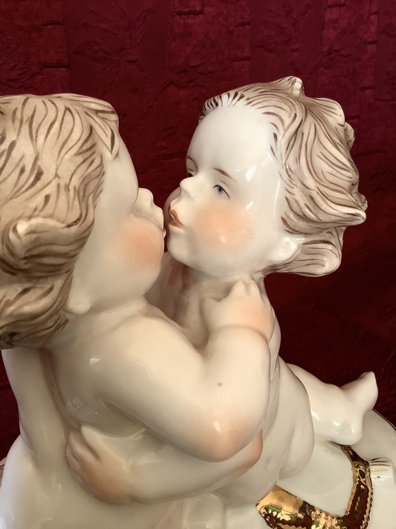 Large cabinet composition.Kissing Cupids.Hand-painted.Germany.Walendorf.Showcase storage.