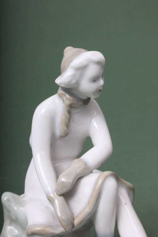 Porcelain figurine ''Ice skater''