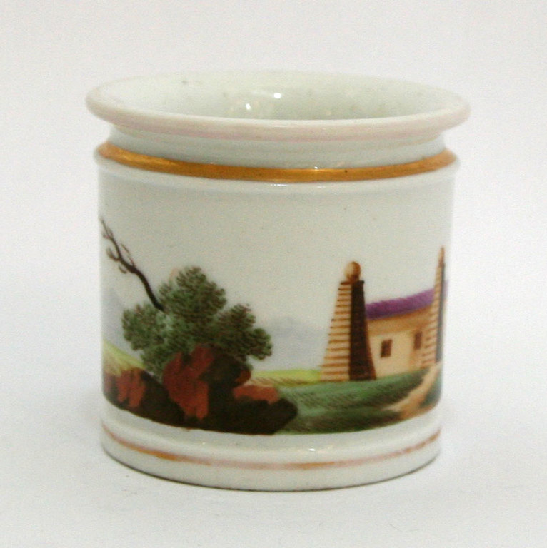 Porcelain spice jar