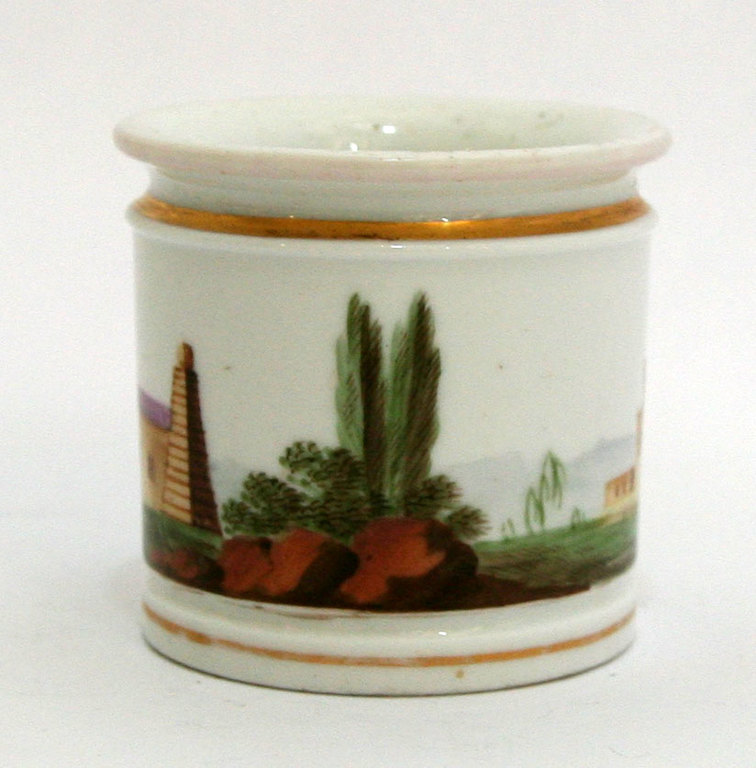 Porcelain spice jar