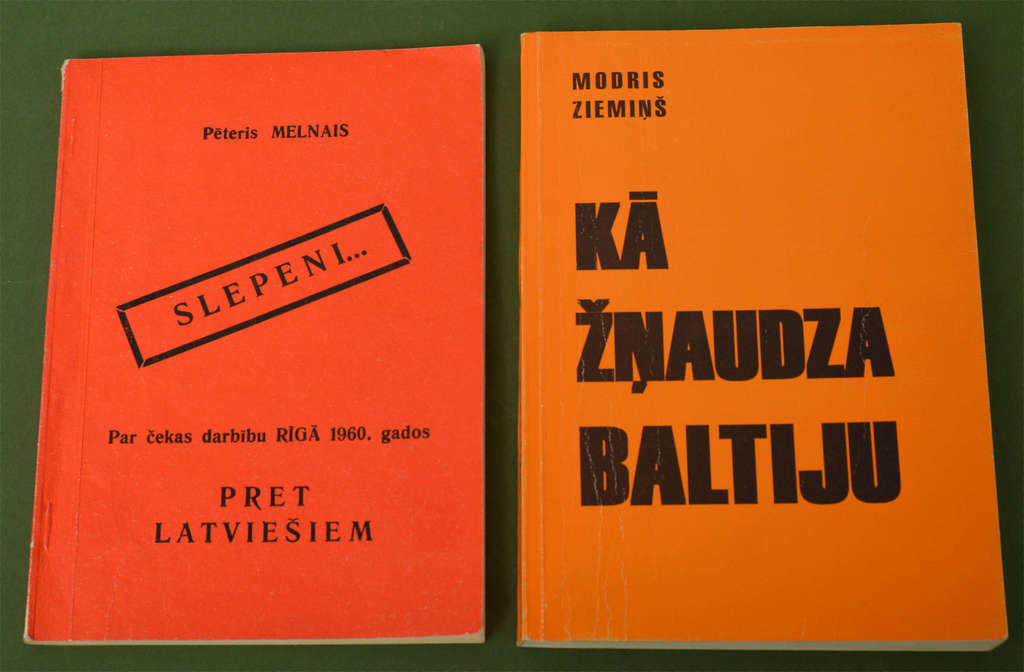 Книги (2 шт.)  ''Kā žņaudza Baltiju'' ; ''Slepeni..''