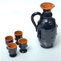 Ceramic decanter with 4 glasses