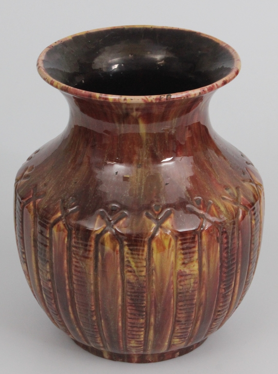 Keramikas vāze