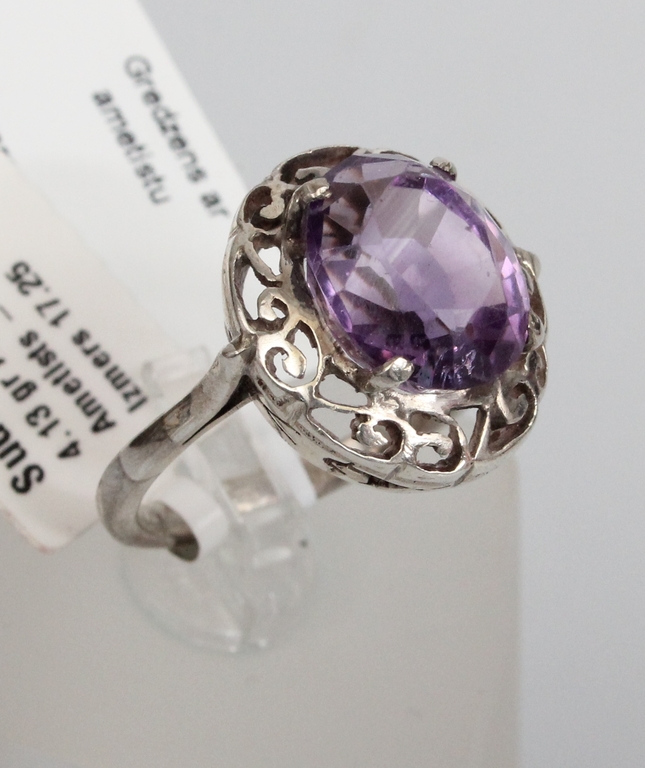 Silver ring with natural amethyst