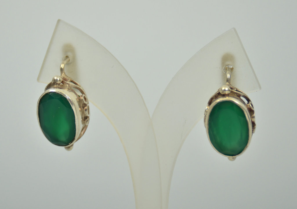 Silver earrings with natural chalcedony.