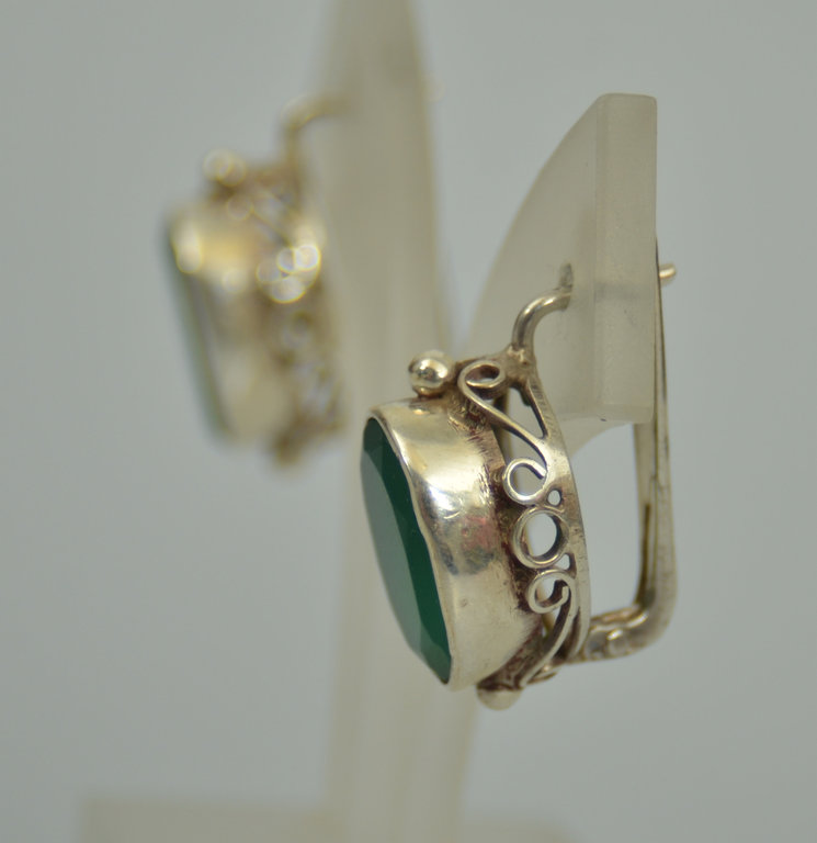 Silver earrings with natural chalcedony.