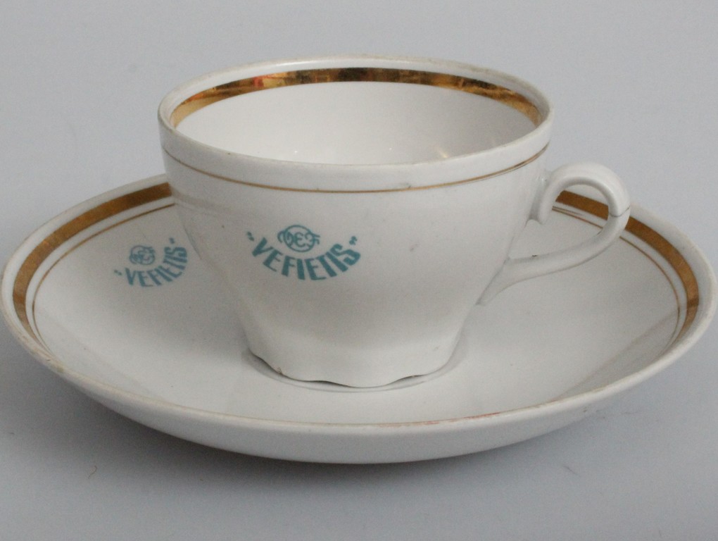 Porcelain cup with saucer ''Vefietis