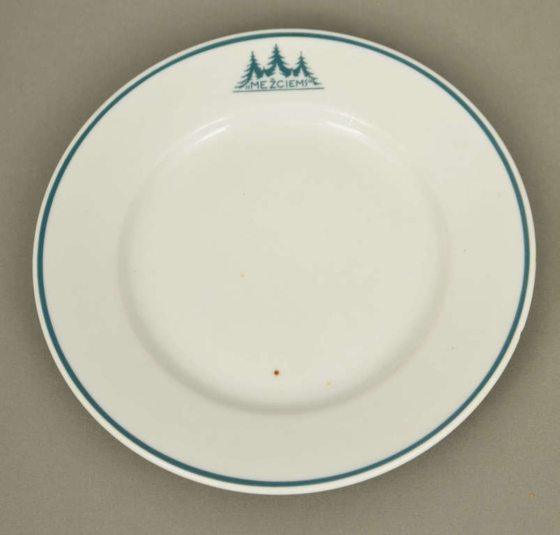Кузнецовская фарфоровая тарелка 