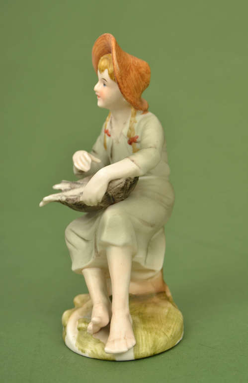 Japanese porcelain figurine 