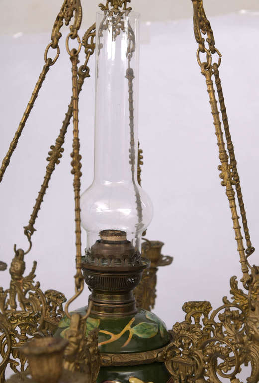 Chandelier-kerosene lamp