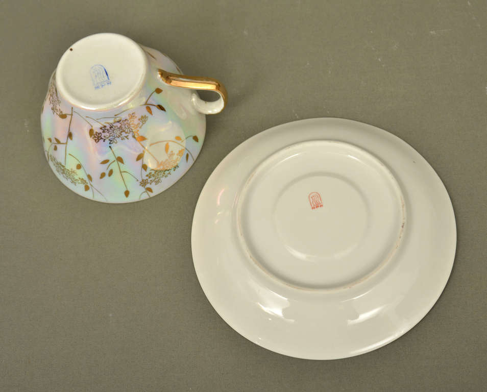 Incomplete porcelain tea and coffee service 