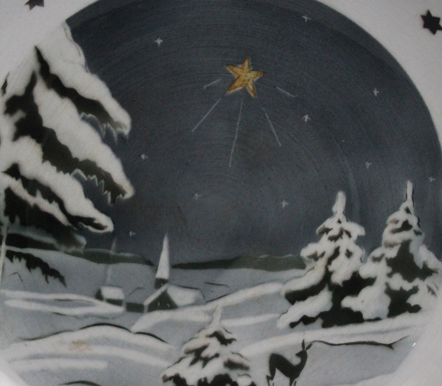 Fajansa šķīvis ''Priecīgus Ziemassvētkus''