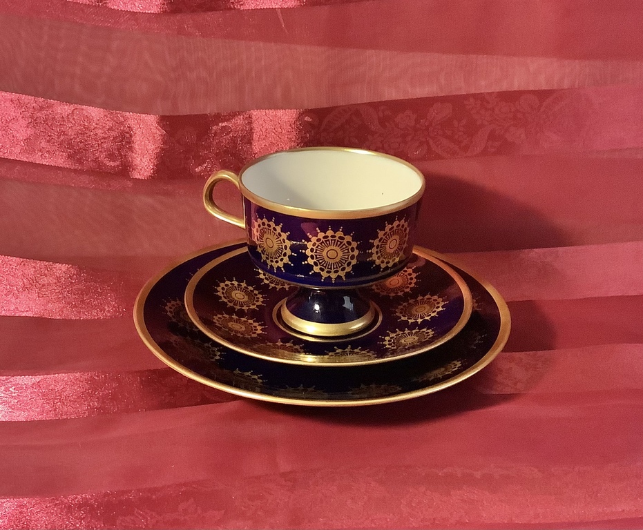 Tējas komplekts, Kobolt porcelāns.Zelta glezna.VDR
