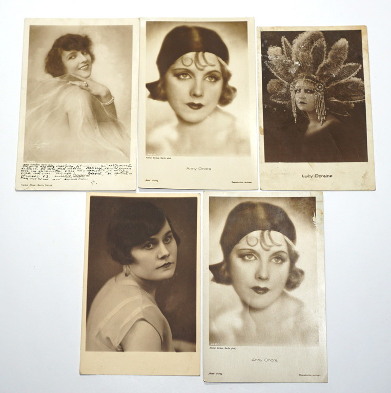 Открытки с женскими портретами (5 шт.)