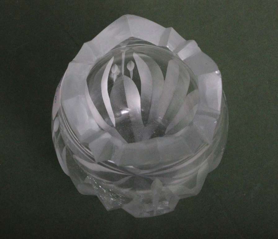 Crystal vase 