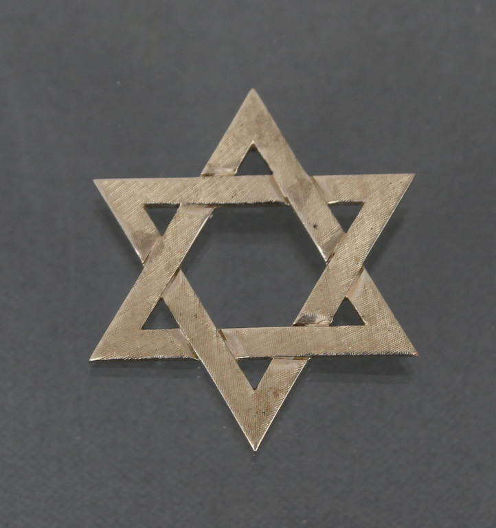 Золотая подвеска с еврейским символом (Магендоид - Звезда Давида)