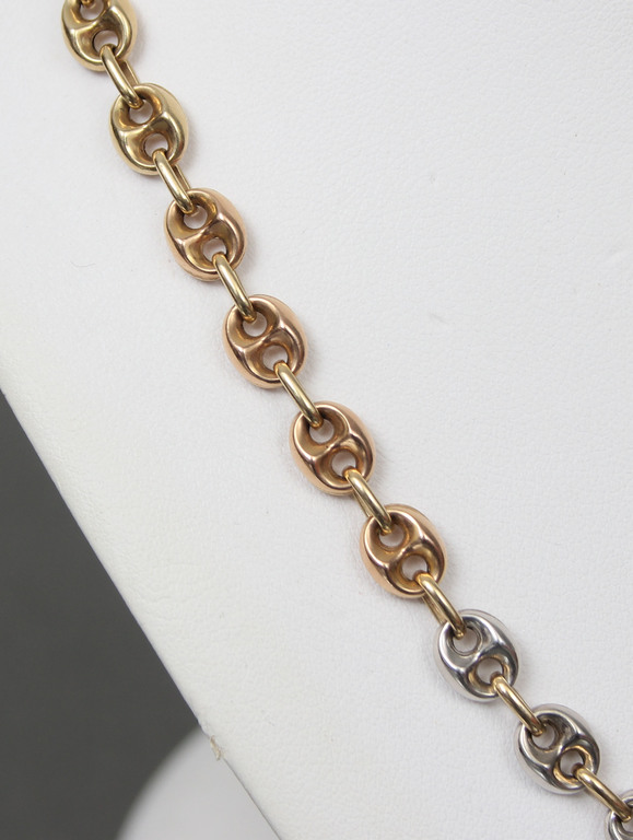 White and yellow gold chain