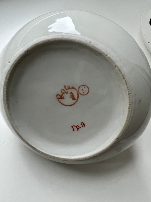 Painted porcelain sugar bowl