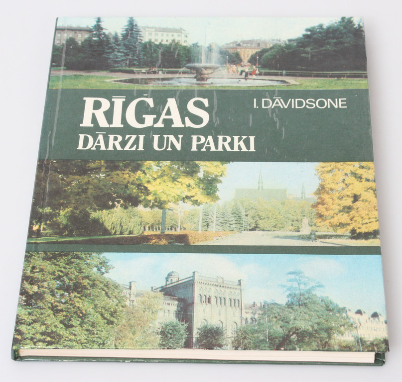 ''Rīgas dārzi un parki''