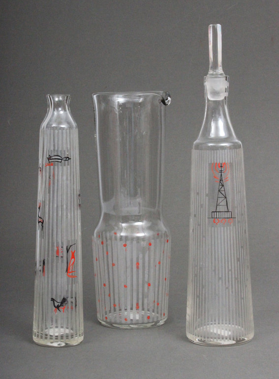 A set of painted glassware