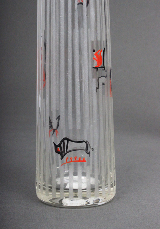 A set of painted glassware