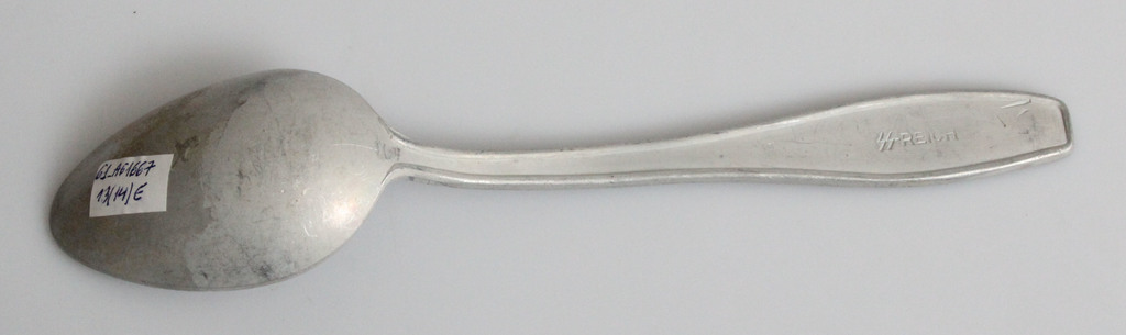 Metal spoon 