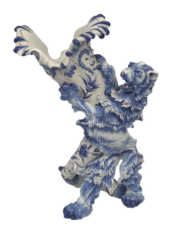 Porcelain composition - vase with figure 