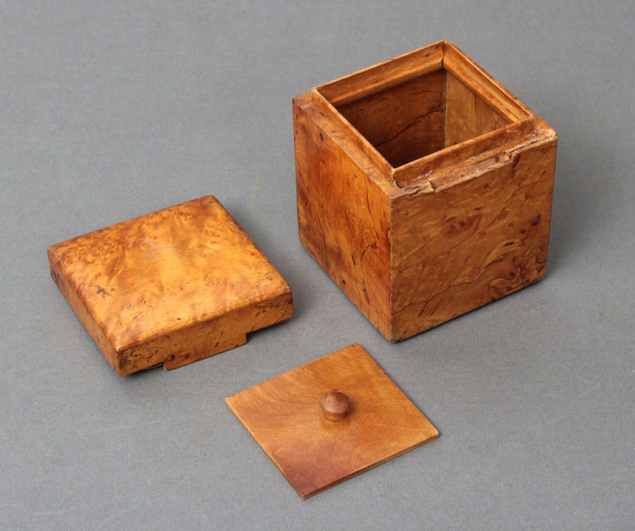 Деревянная коробка