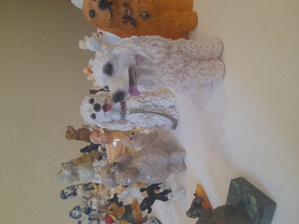 Fabulous Collection of Dogs and other figurines