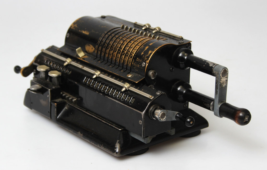 Счетная машина Original Odhner